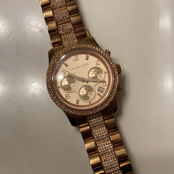🟡 Michael Kors MK Ritz Pavé Rose Gold-Tone Watch - Picture 1 of 12